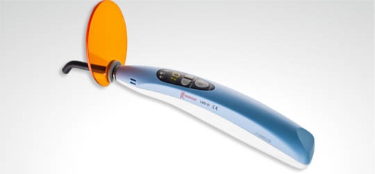 Dental curing light